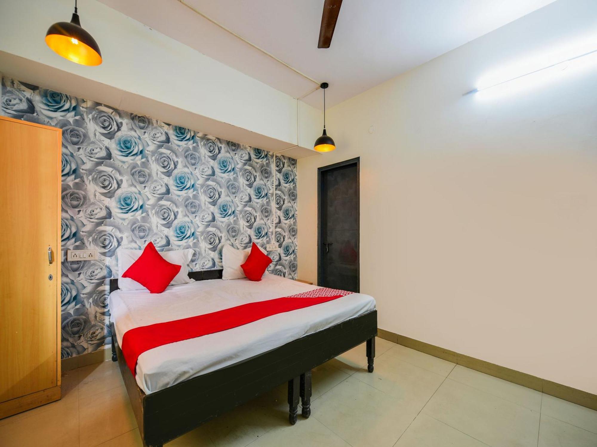 Hotel O Unique Delhi Home Stay New Delhi Exterior foto